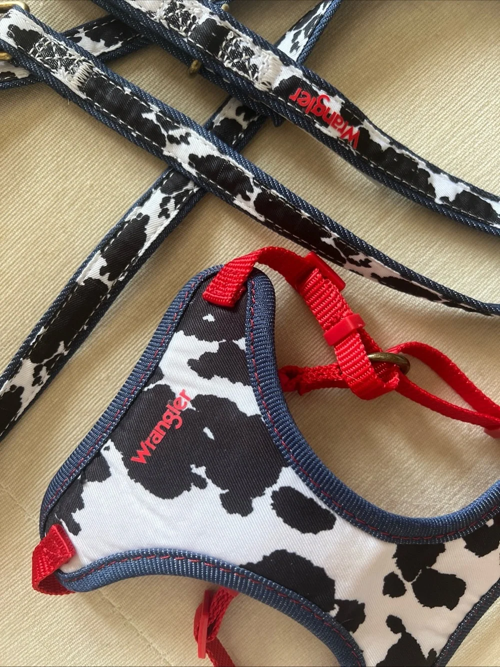 Wrangler Cow Print Dog Harness & Leash Set, Size XS